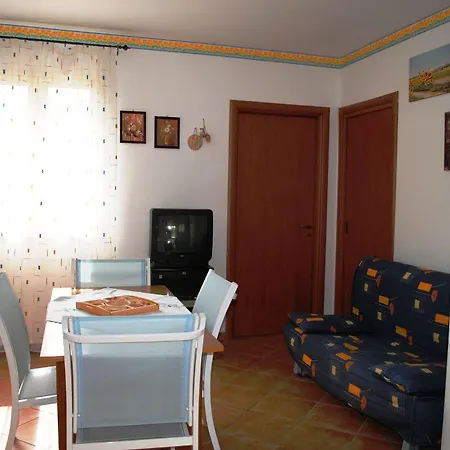 Hotel Case Vacanze Libellula 2*
